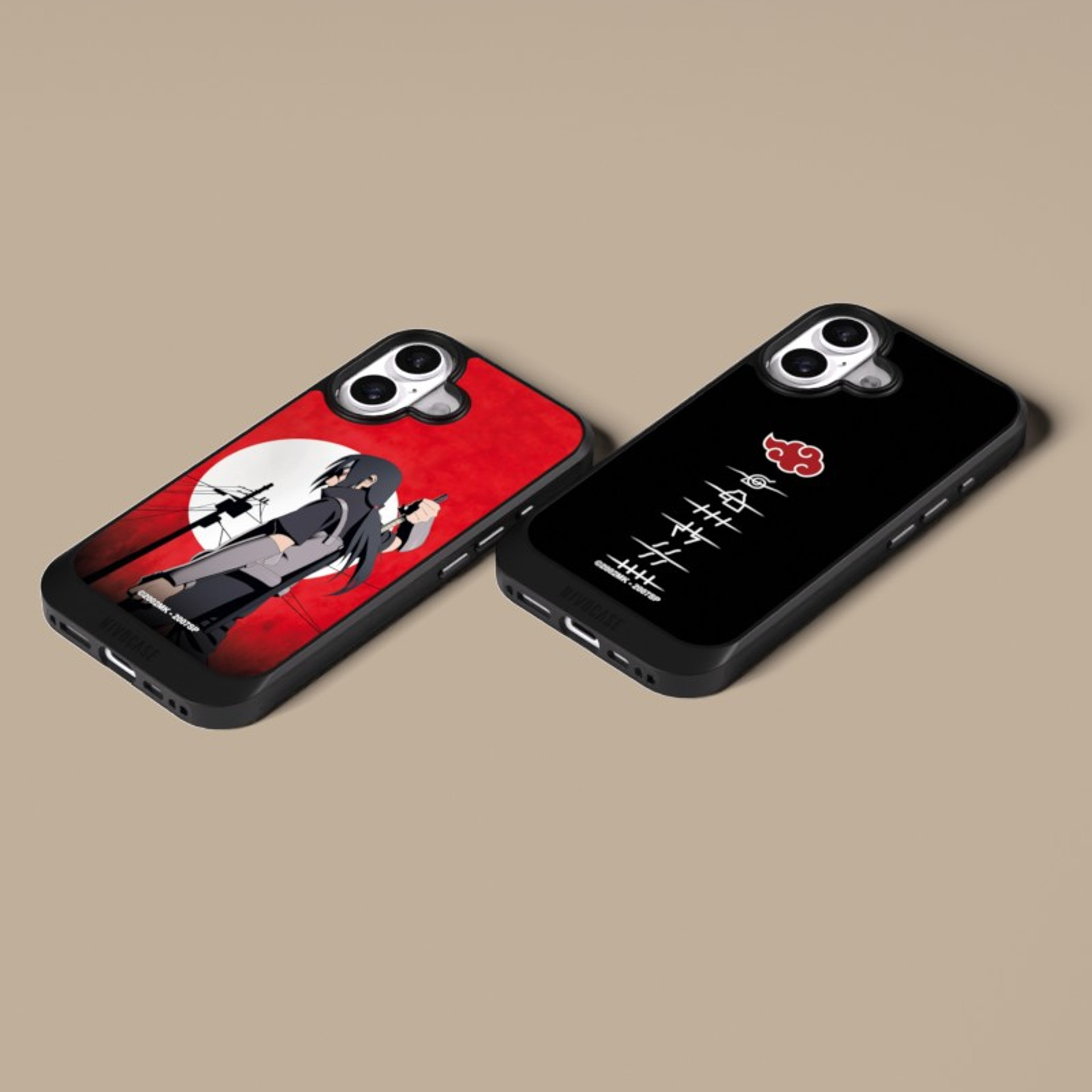 Deux coques de téléphone NIVOCASE ornées de motifs inspirés de l'univers de Naruto Shippuden.