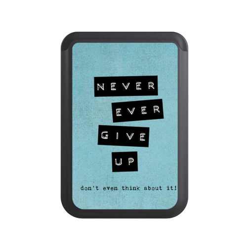  Cardholder Never Give Up