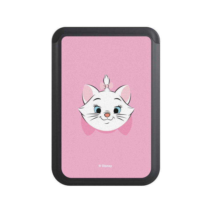  Cardholder Marie Closeup