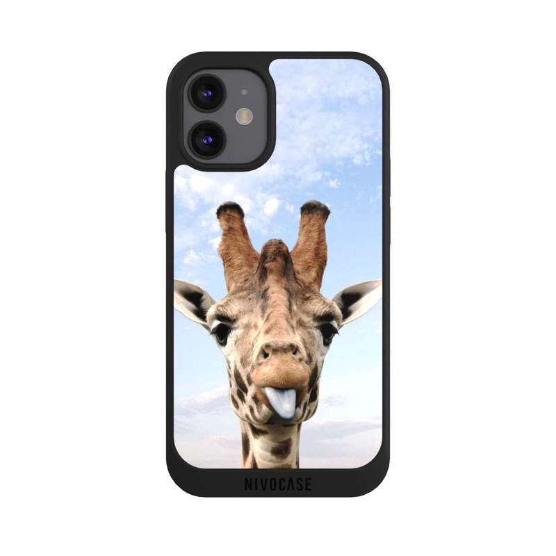 iPhone 12 mini NIVOpure Giraffe auf der Straße