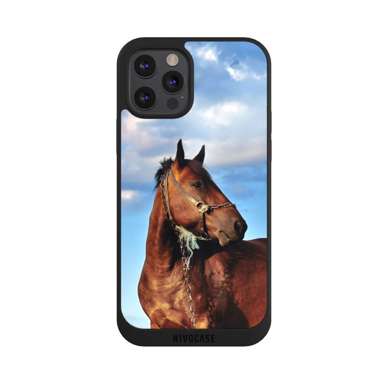 iPhone 12 Pro Max NIVOpure Cheval dans la nature