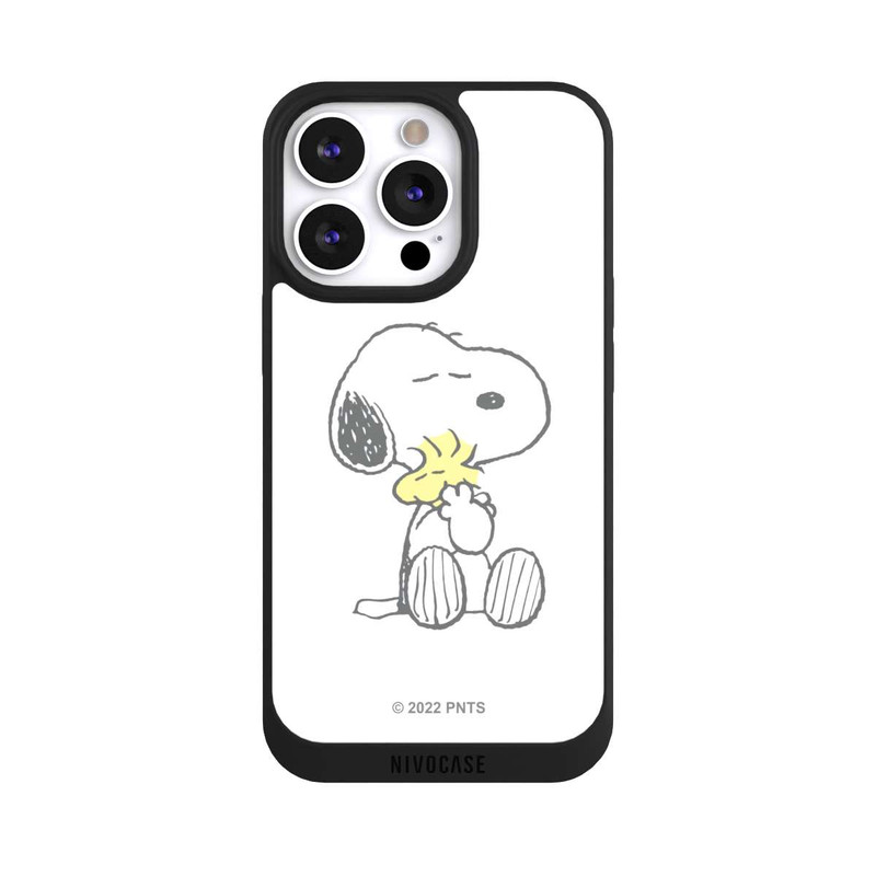 iPhone 13 Pro NIVOpure Snoopy And Woodstock Cuddling