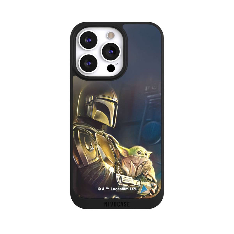 iPhone 13 Pro NIVOpure Mandalorianer und Grogu im Schiff