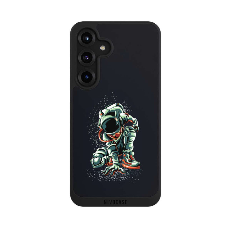 Galaxy S25 + NIVOpure Astronaut Moon Landing