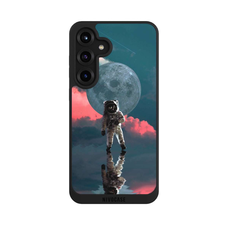 Galaxy S25 + NIVOpure Astronaut Moonwalk