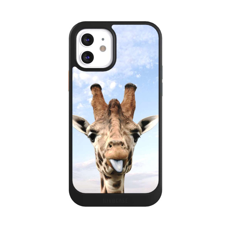 iPhone 12 NIVOcore Giraffe auf der Straße
