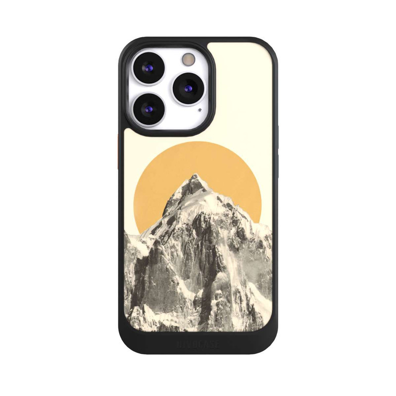 iPhone 13 Pro NIVOcore Mountain 5