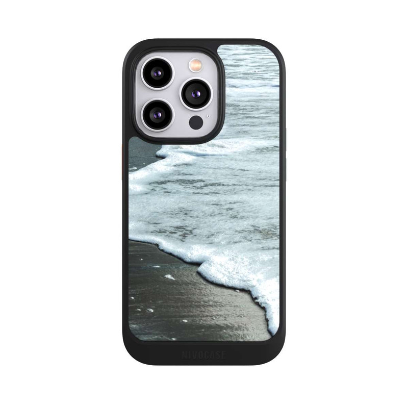 iPhone 14 Pro NIVOcore At The Beach