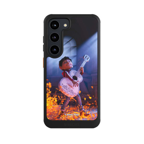 Samsung Galaxy S23 NIVOcore Miguel Coco Gitarrenfilm-Szene