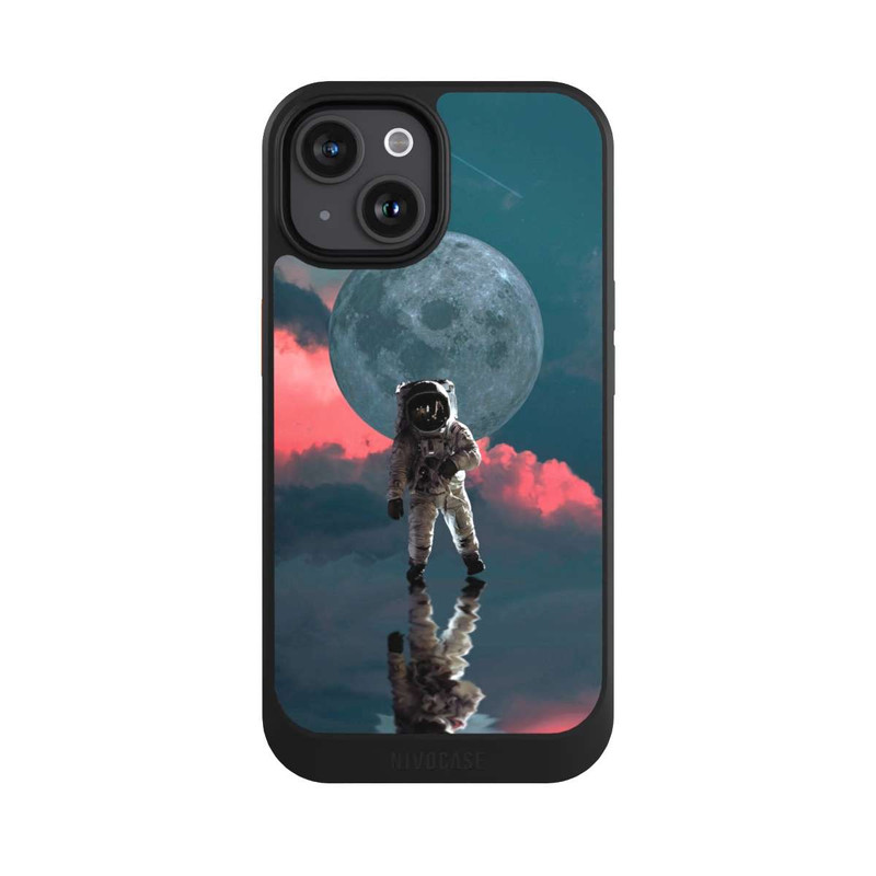 iPhone 15 NIVOcore Astronaut Moonwalk