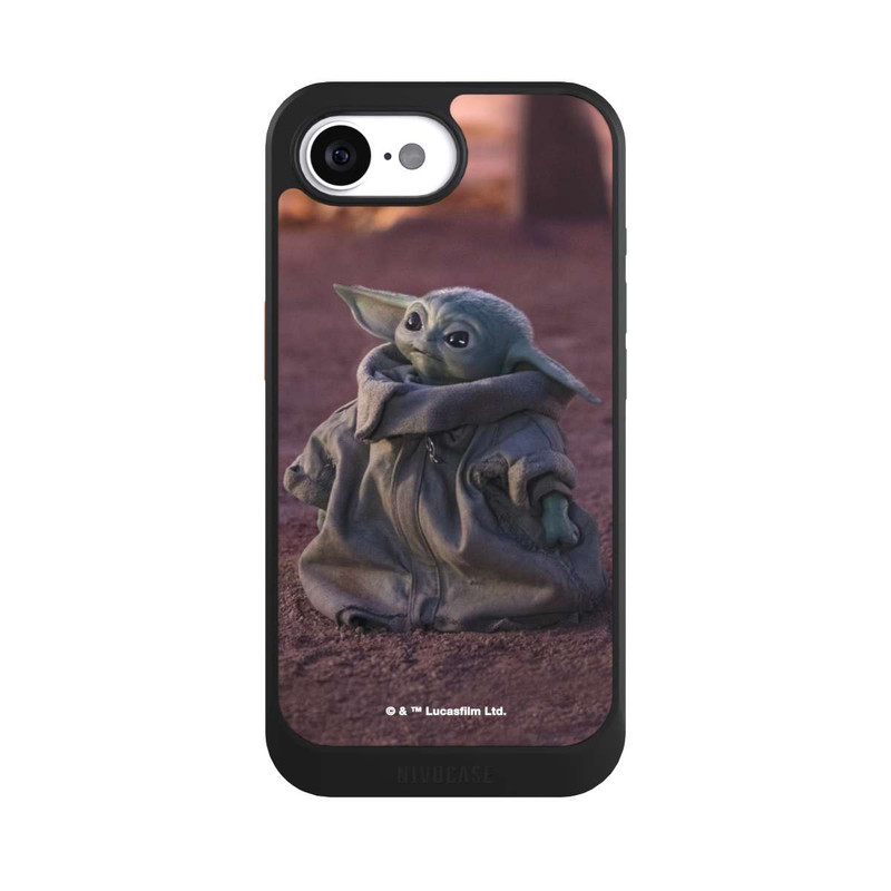 iPhone 16e NIVOcore The Child schaut nach oben