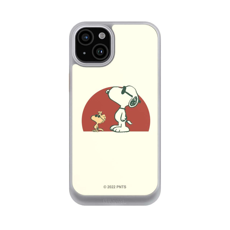 iPhone 15 Plus NIVOcore Snoopy Woodstock weit draußen