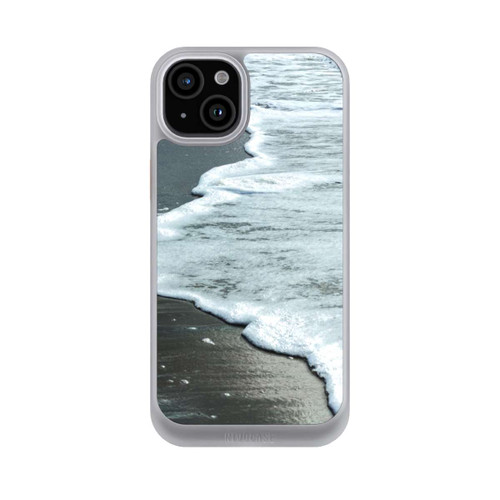 Apple iPhone 15 Plus NIVOcore At The Beach