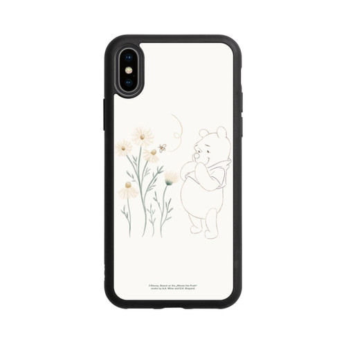 Apple iPhone Xs Base Case Winnie Puuh sieht sich Gänseblümchen an