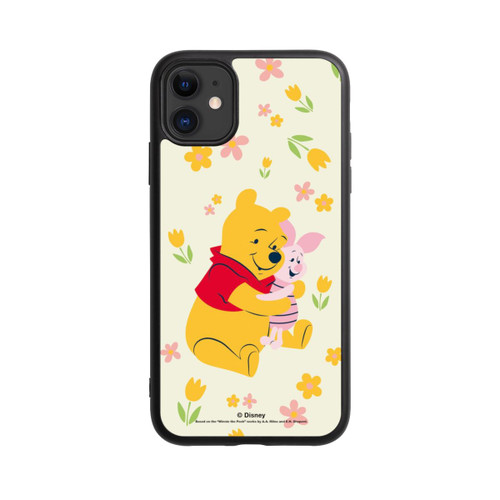 Apple iPhone 11 Base Case Winnie Puuh Umarmung