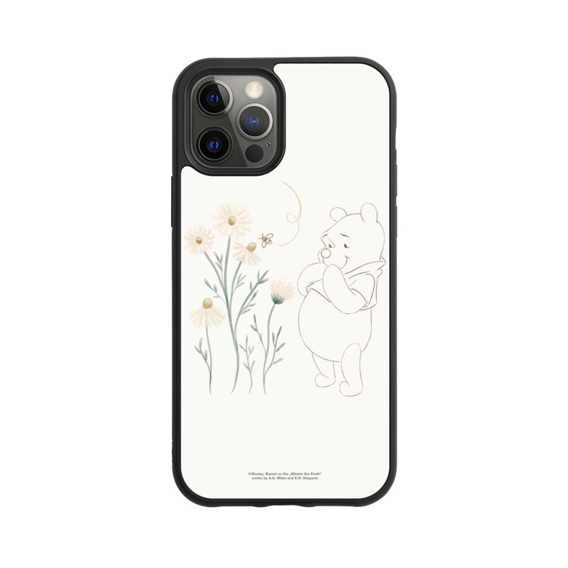 iPhone 12 Pro Base Case Winnie Puuh sieht sich Gänseblümchen an