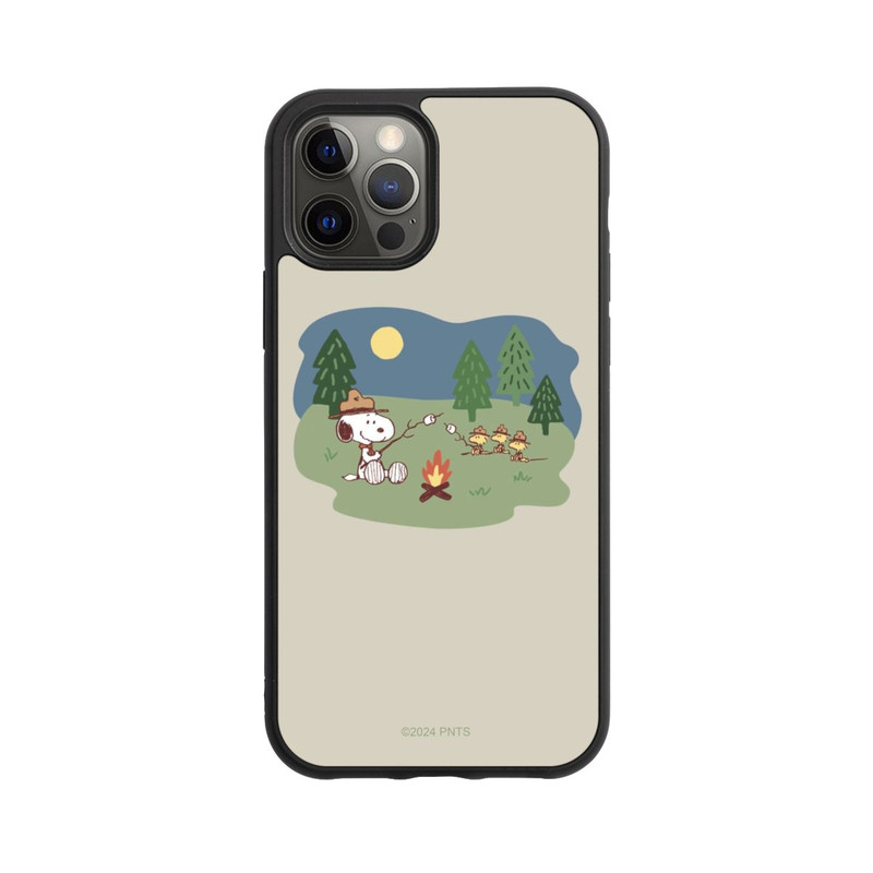 iPhone 12 Pro Base Case Snoopy Lagerfeuer