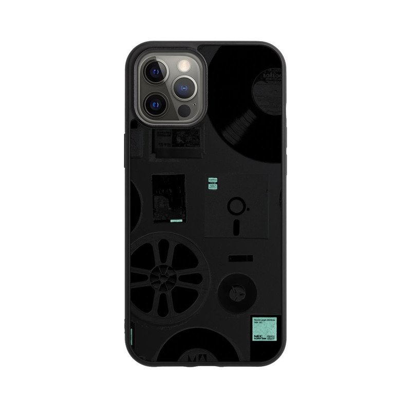 iPhone 12 Pro Max Base Case Data Tee ohne Hintergrund