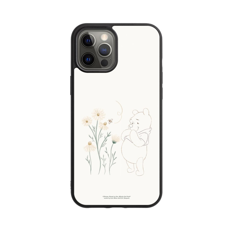 iPhone 12 Pro Max Base Case Winnie Puuh sieht sich Gänseblümchen an