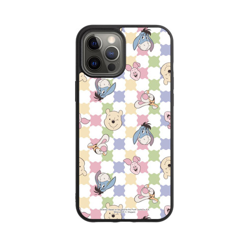 Apple iPhone 12 Pro Max Base Case Winnie Puuh und Freunde farbenfrohes Muster