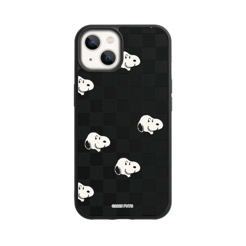 iPhone 13 Base Case Snoopy Checked Pattern