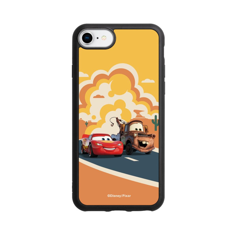 iPhone SE 2022 Base Case Disney Cars Lightning McQueen Und Hook on the Road