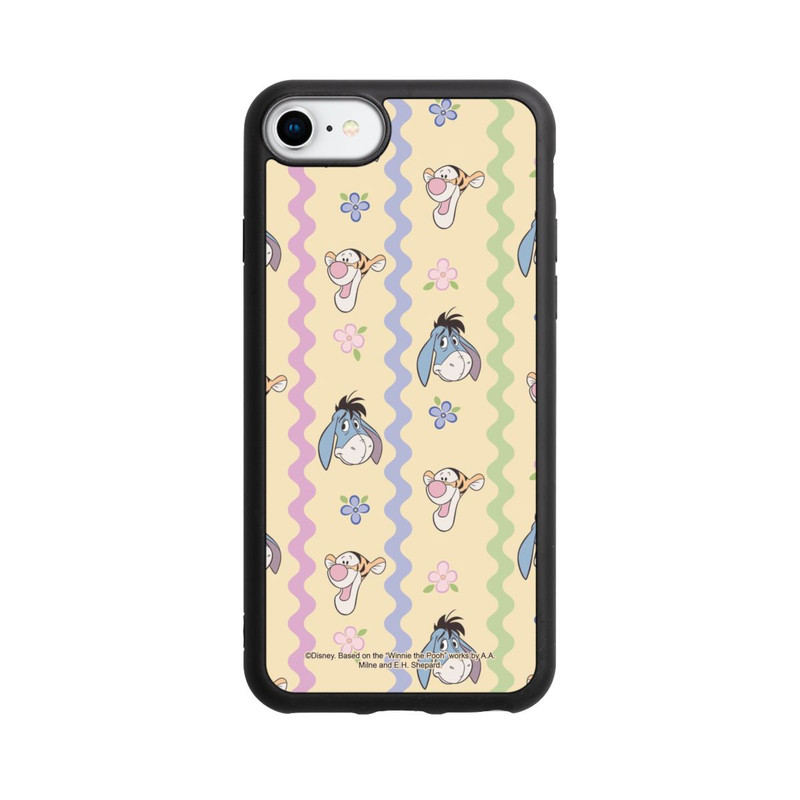 iPhone SE 2022 Base Case Winnie the Pooh Sweet & Wild Friends