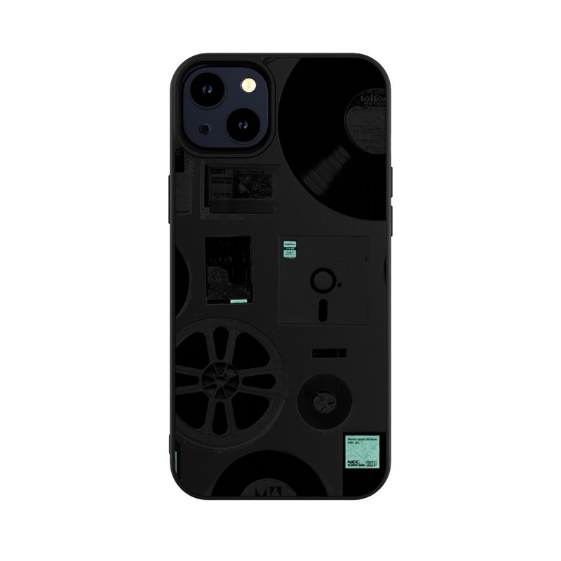 iPhone 14 Plus Base Case Data Tee ohne Hintergrund