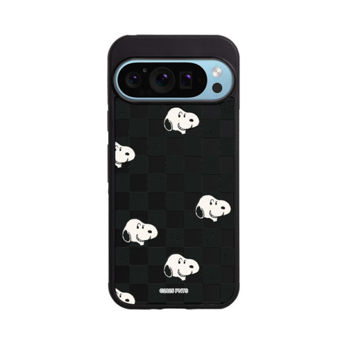 Google Pixel 9 Pro Base Case Snoopy Checked Pattern