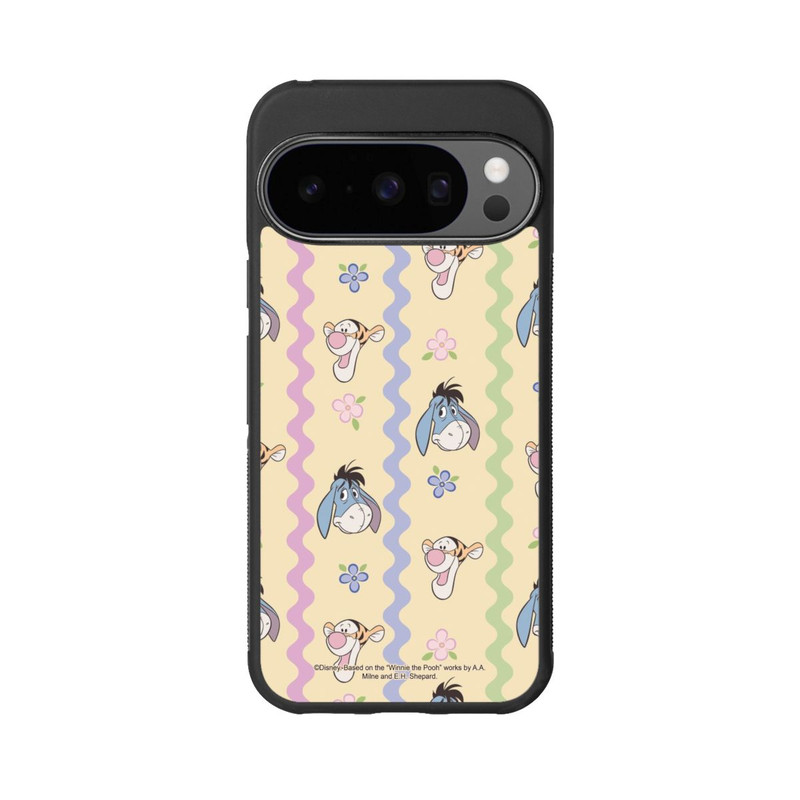 Pixel 10 Pro Base Case Winnie the Pooh Sweet & Wild Friends