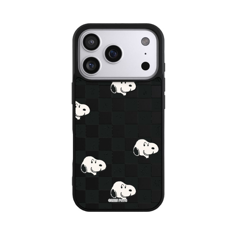 iPhone 17 Pro Base Case Snoopy Checked Pattern