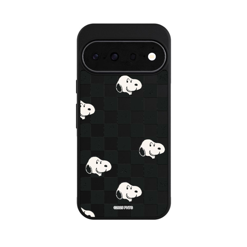 Pixel 11 Base Case Snoopy Checked Pattern
