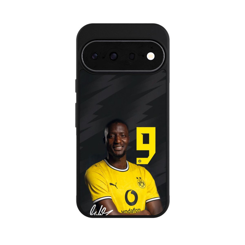 Pixel 11 Base Case Serhou Guirassy 26/27