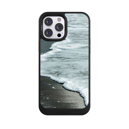 Apple iPhone 13 Pro Max NIVOcore At The Beach