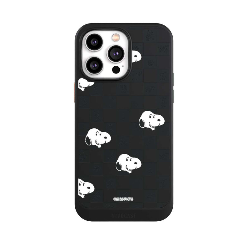 iPhone 14 Pro Max NIVOcore Snoopy Checked Pattern