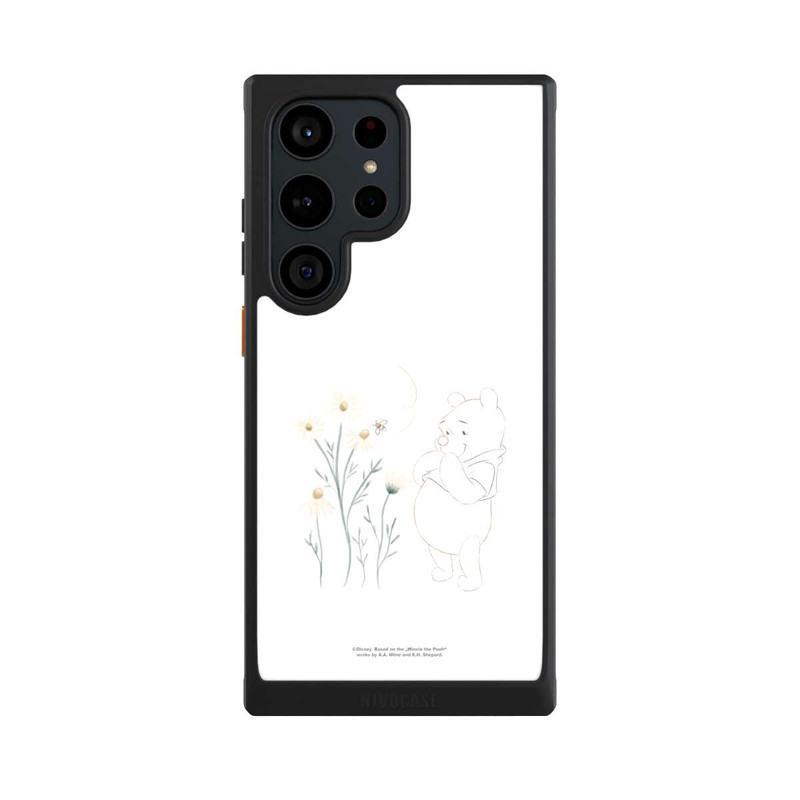 Galaxy S23 Ultra NIVOcore Winnie Puuh sieht sich Gänseblümchen an