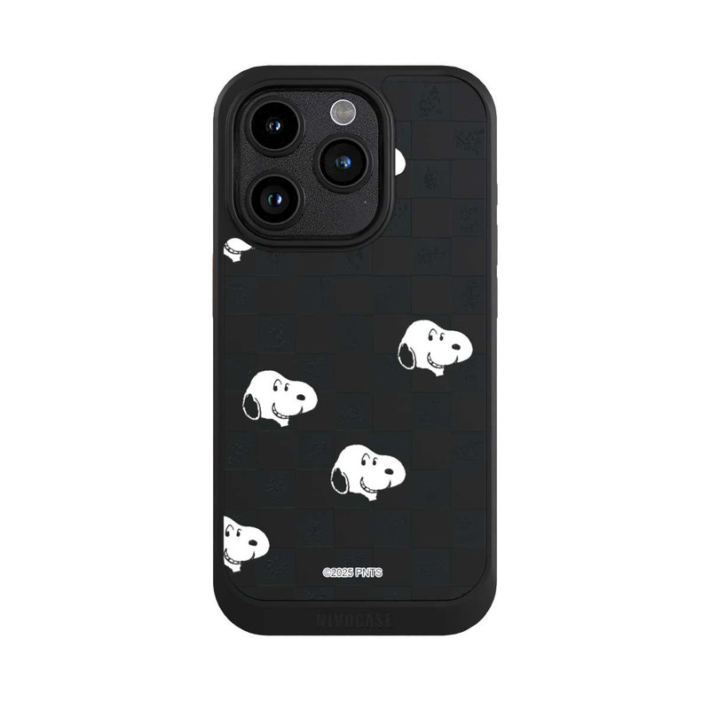 iPhone 15 Pro NIVOcore Snoopy Checked Pattern