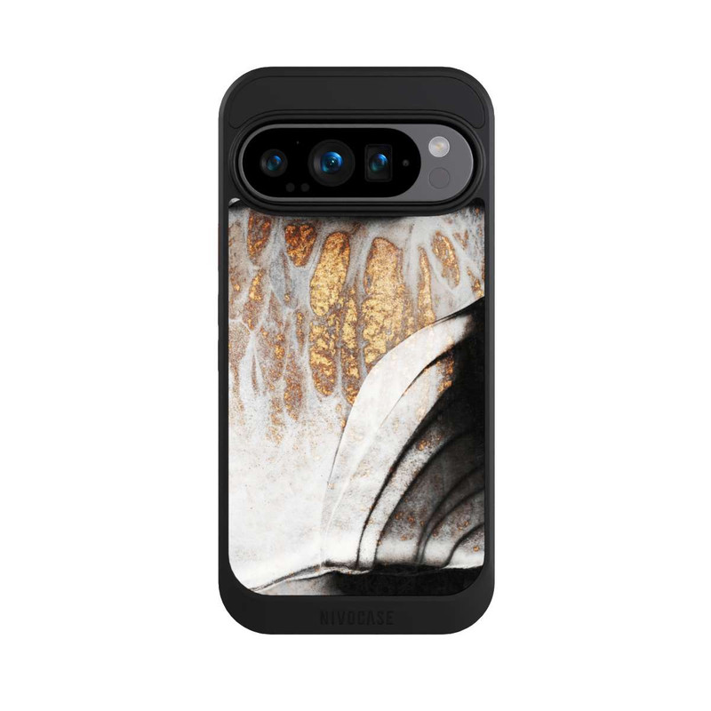 Pixel 9 Pro NIVOcore Schwarze und goldene Adern