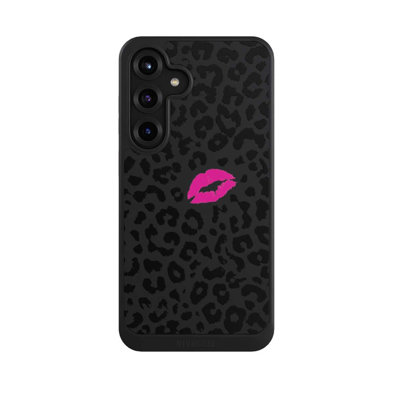 Galaxy S25 + NIVOcore Leo Kiss ohne Hintergrund