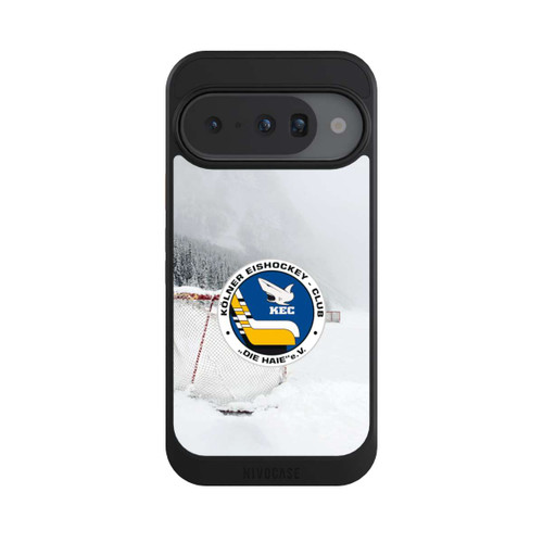 Google Pixel 10 NIVOcore Trainingsplatz im Schnee