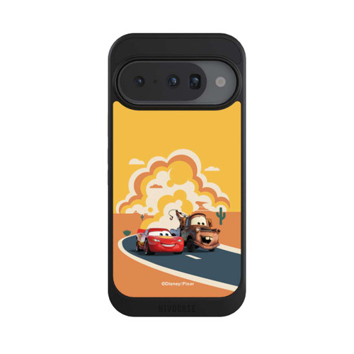 Google Pixel 10 NIVOcore Disney Cars Lightning McQueen Und Hook on the Road