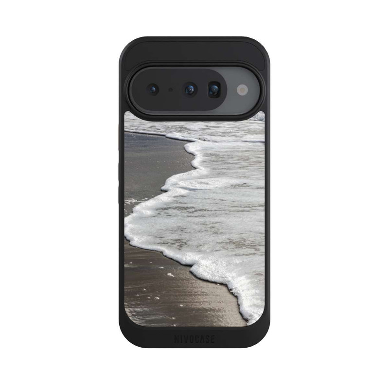 Pixel 10 NIVOcore At The Beach