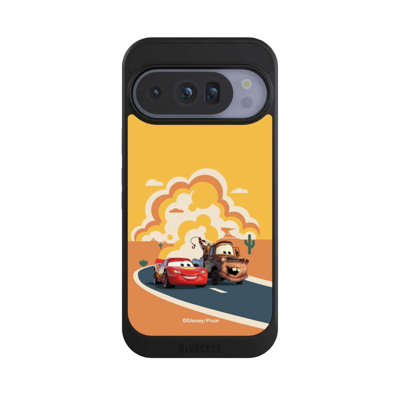 Pixel 10 Pro NIVOcore Disney Cars Lightning McQueen Und Hook on the Road