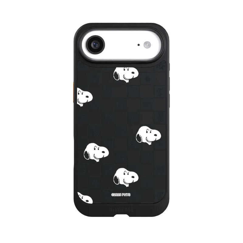 iPhone Air NIVOcore Snoopy Checked Pattern