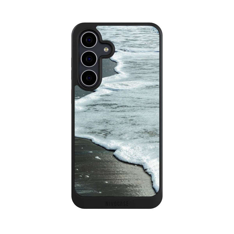 Galaxy S25 FE NIVOcore At The Beach
