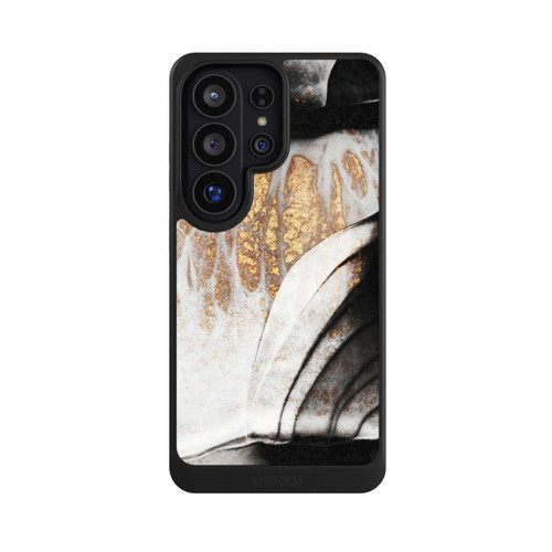 Samsung Galaxy S26 Ultra NIVOcore Black and Gold Veins