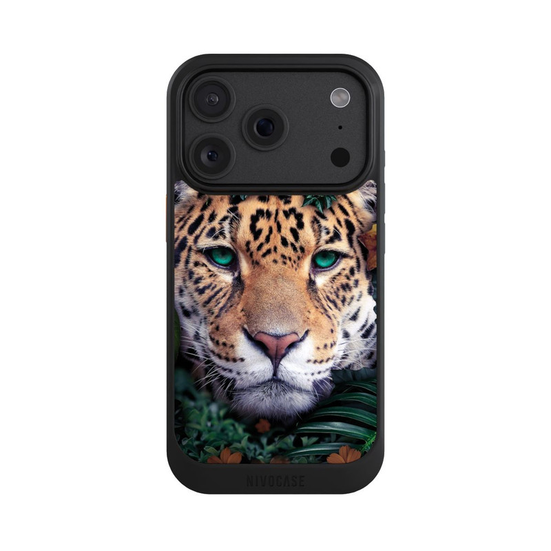 iPhone 18 Pro NIVOcore Jaguar in the jungle green