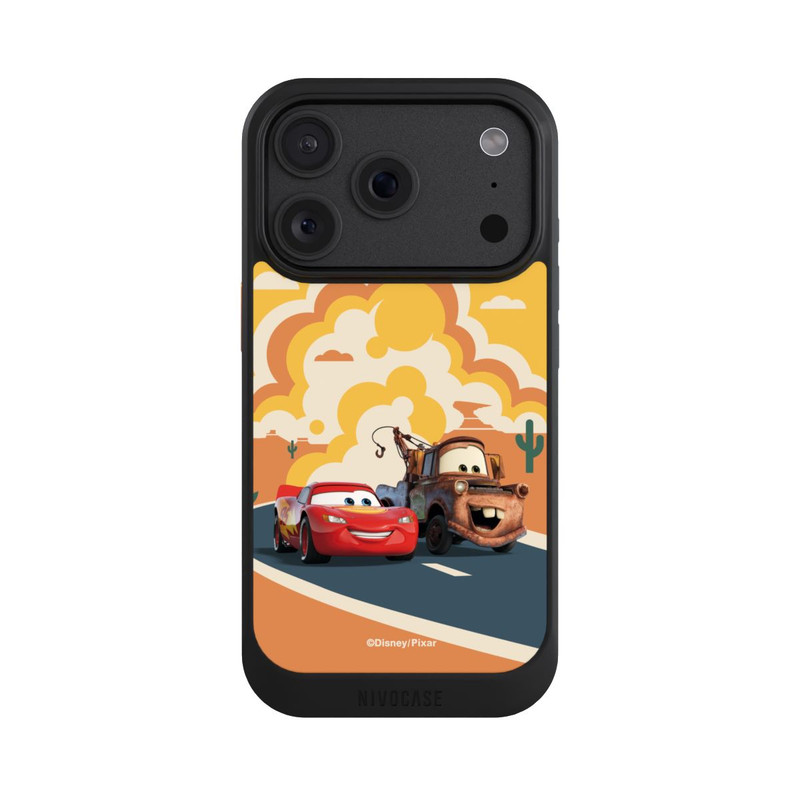 iPhone 18 Pro NIVOcore Disney Cars Lightning McQueen Und Hook on the Road