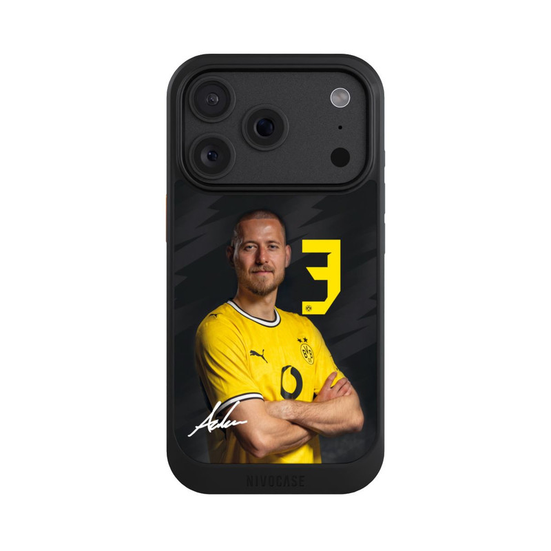 iPhone 18 Pro NIVOcore Waldemar Anton 26/27