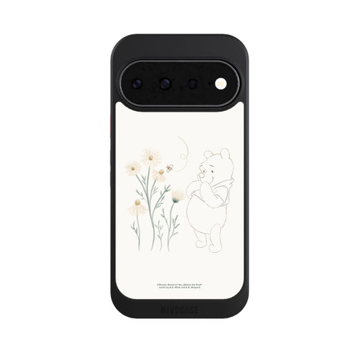 Google Pixel 11 NIVOcore Winnie Pooh regarde les marguerites